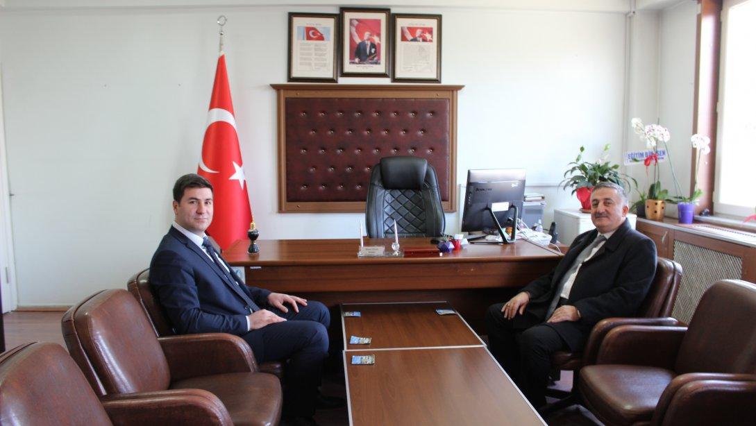 İlçemiz Belediye Başkanı Sayın Mehmed ÖZTÜRK Müdürlüğümüzü ziyaret ettiler.