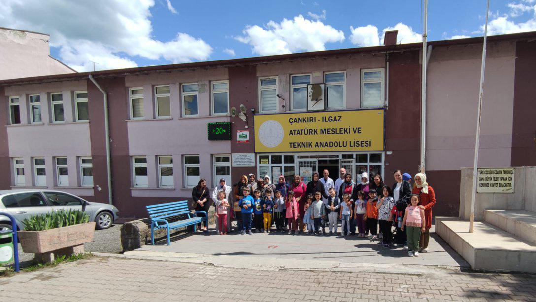 İlçemiz Ilgaz Anaokulu öğrencileri Atatürk Mesleki ve Teknik Anadolu Lisesi'ne  gezi düzenlediler.
