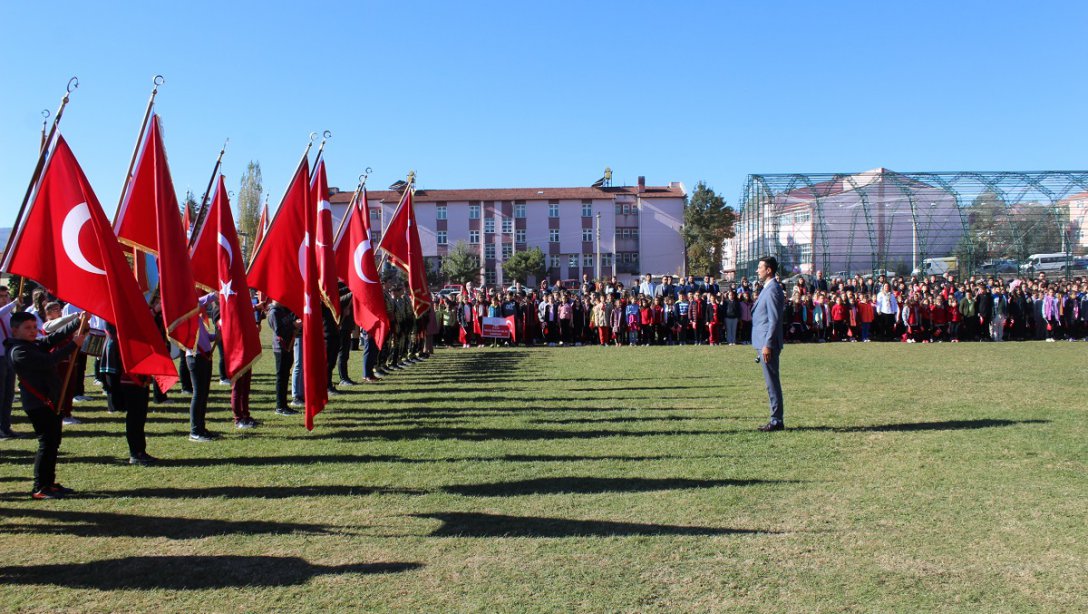 29 Ekim Cumhuriyet Bayramının 99. Yılı Coşkuyla Kutlandı