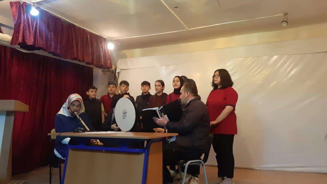 Çankırı Karatekin Üniversitesi Öğretim Üyeleri İlçemiz  Anadolu İmam Hatip Lisesi'nde